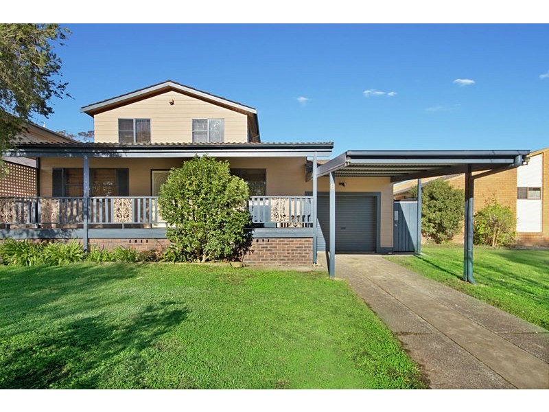 8 Ocean View Road, Gorokan NSW 2263
