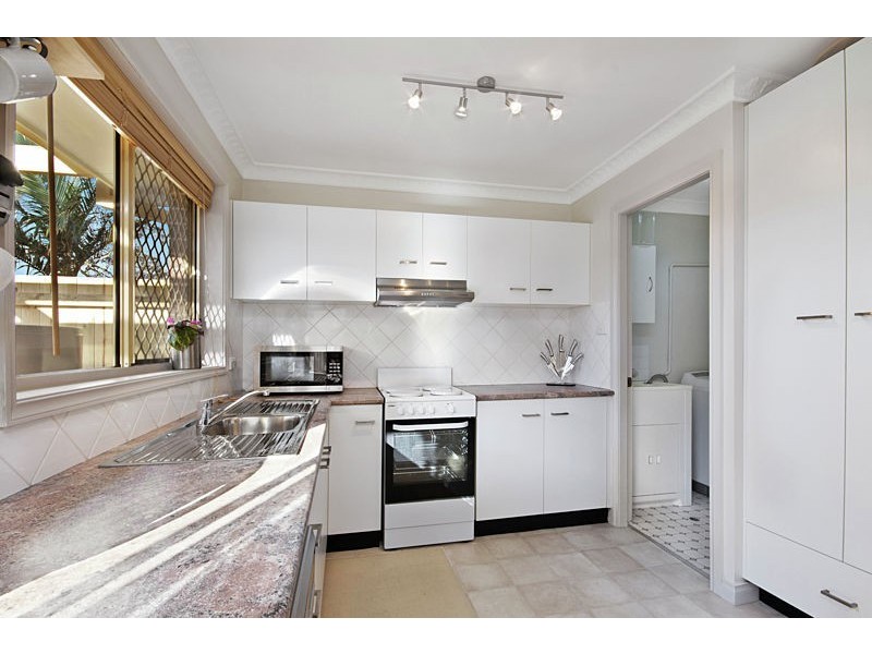 6/4 Beryl Street, Gorokan NSW 2263