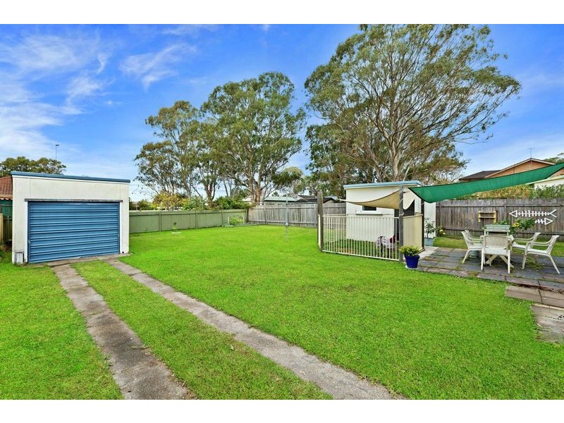 9 Dalnott Road, Gorokan NSW 2263