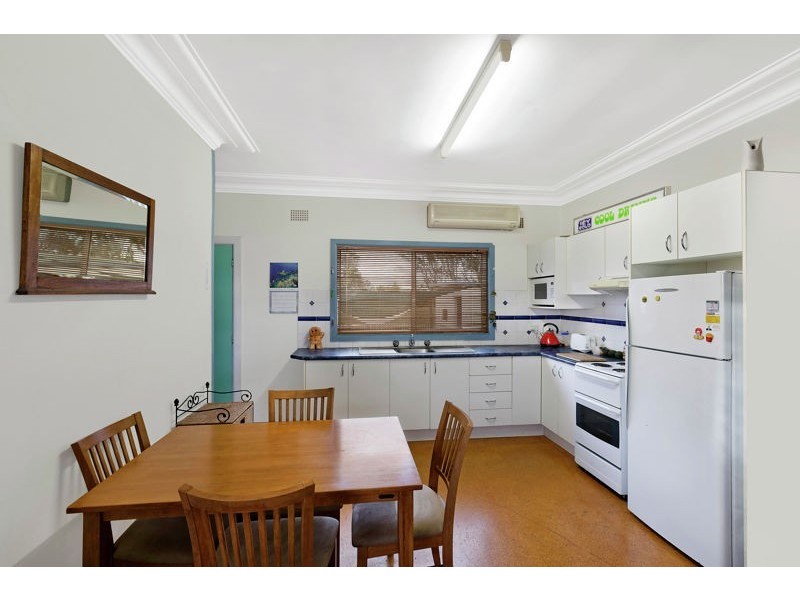 9 Dalnott Road, Gorokan NSW 2263