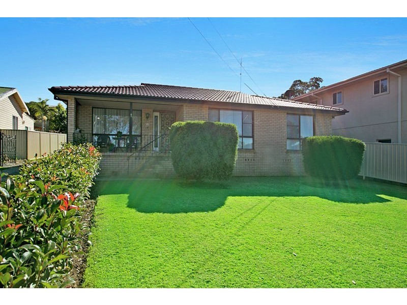 133 Wallarah Road, Gorokan NSW 2263