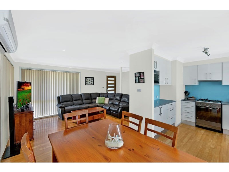 40 Ourringo Avenue, Lake Haven NSW 2263
