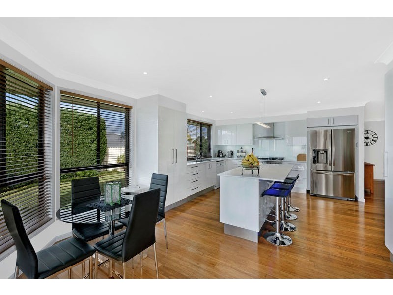 17 Glencoe Avenue, Hamlyn Terrace NSW 2259