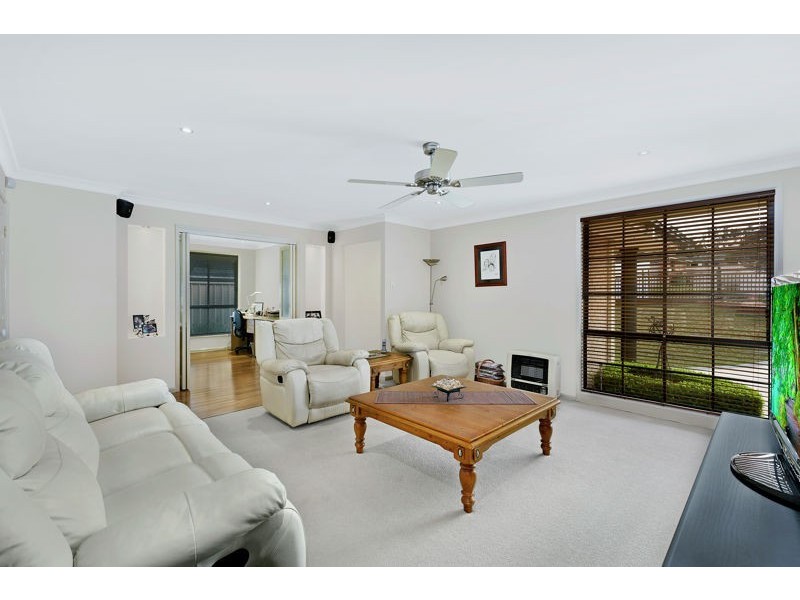 17 Glencoe Avenue, Hamlyn Terrace NSW 2259