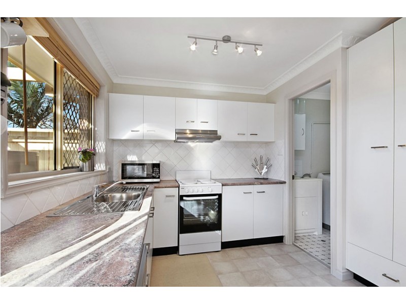 6/4 Beryl Street, Gorokan NSW 2263