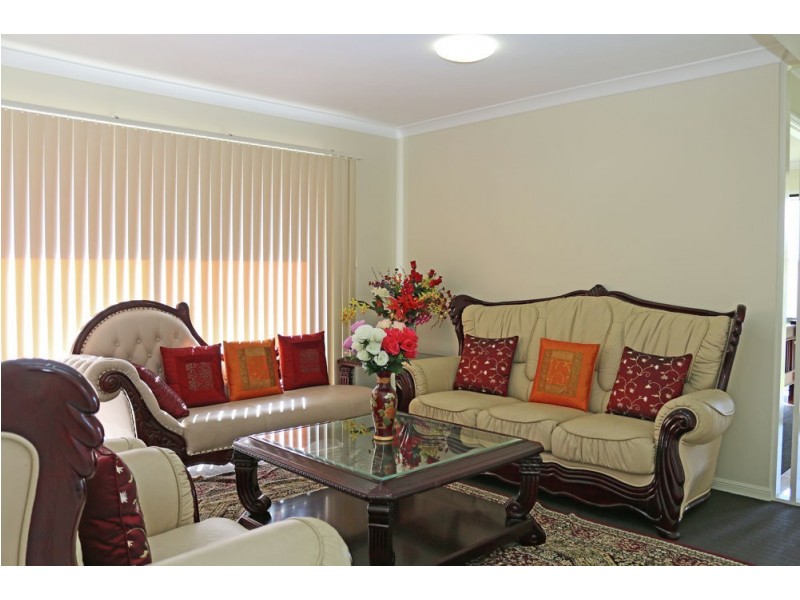 34 Nangar Street, Woongarrah NSW 2259