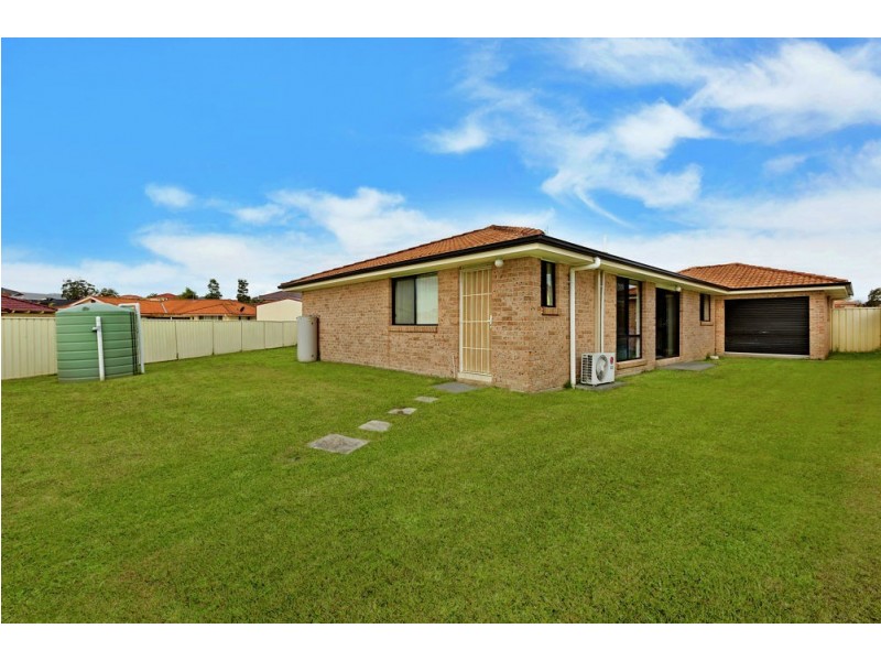 19 Begonia Place, Woongarrah NSW 2259