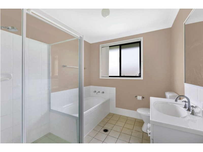 19 Begonia Place, Woongarrah NSW 2259