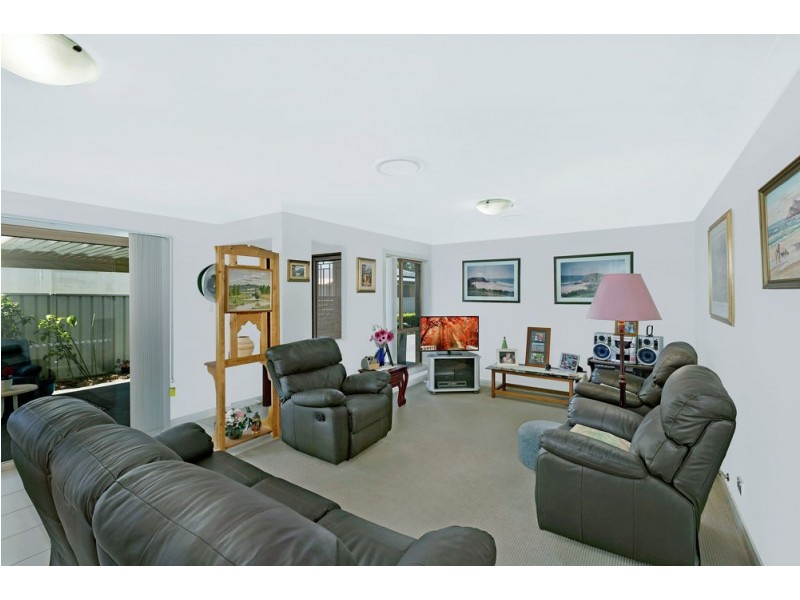 76a Crossingham Street, Toukley NSW 2263