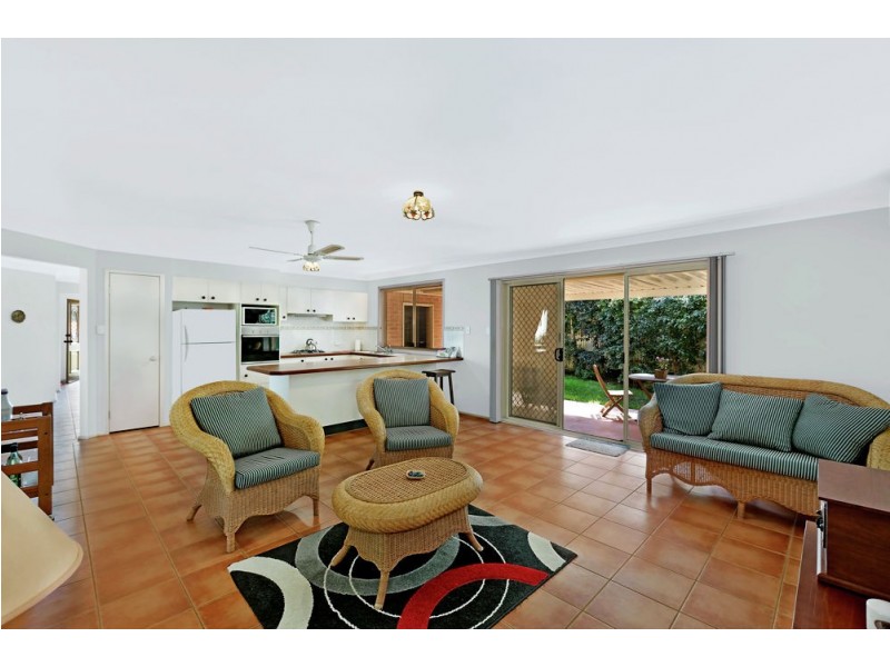 8 Highberry Street, Woongarrah NSW 2259