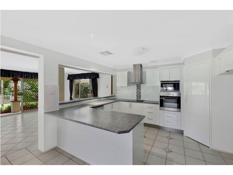 7 Avondale Drive, Kanwal NSW 2259