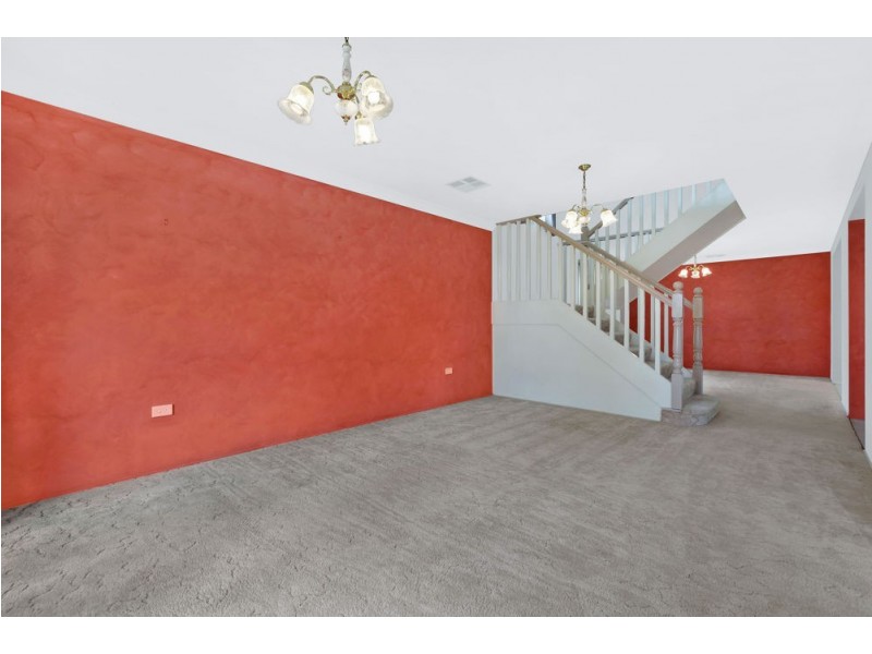 7 Avondale Drive, Kanwal NSW 2259