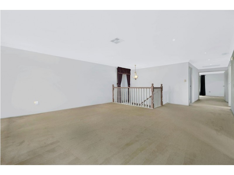 7 Avondale Drive, Kanwal NSW 2259