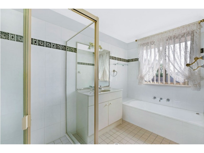 7 Avondale Drive, Kanwal NSW 2259