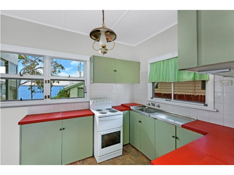 26 Main Road, Toukley NSW 2263