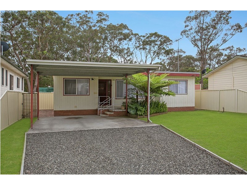 134 Birdwood Drive, Blue Haven NSW 2262
