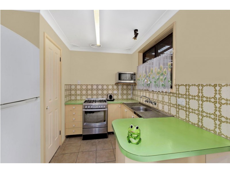 102 Westbrook Parade, Gorokan NSW 2263