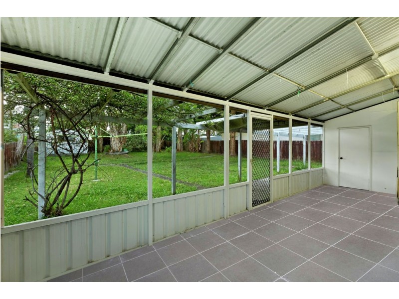 12 Windermere Avenue, Charmhaven NSW 2263