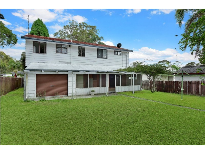 12 Windermere Avenue, Charmhaven NSW 2263