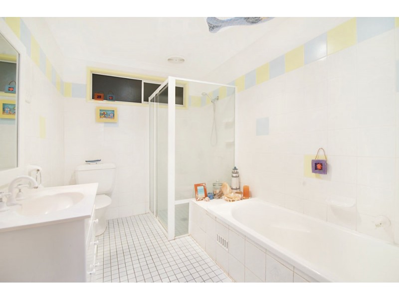 11 Hastings Street, Rocky Point NSW 2259