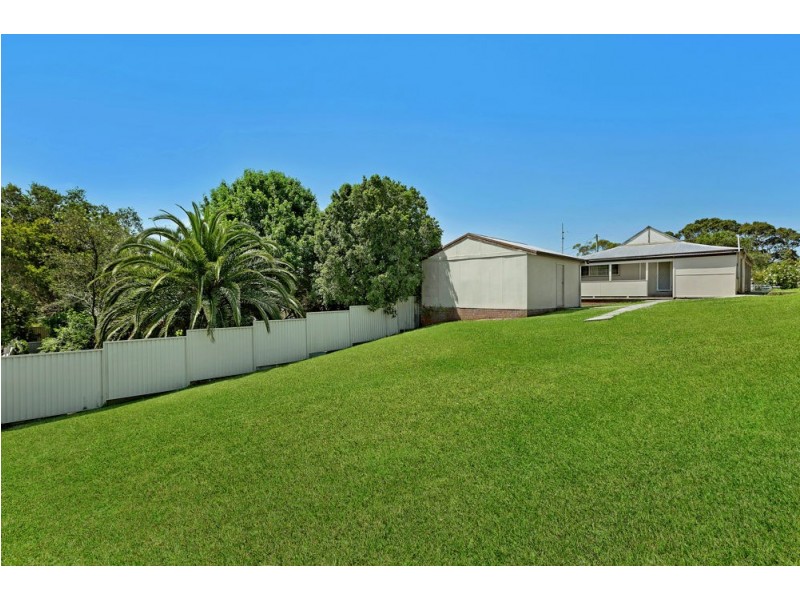 4 Palmer Street, Rocky Point NSW 2259