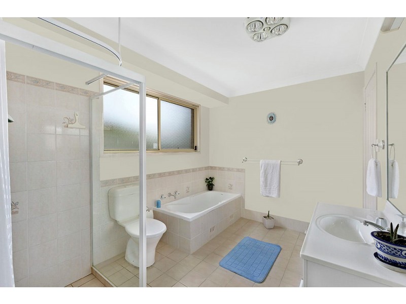 1a Dean Avenue, Kanwal NSW 2259