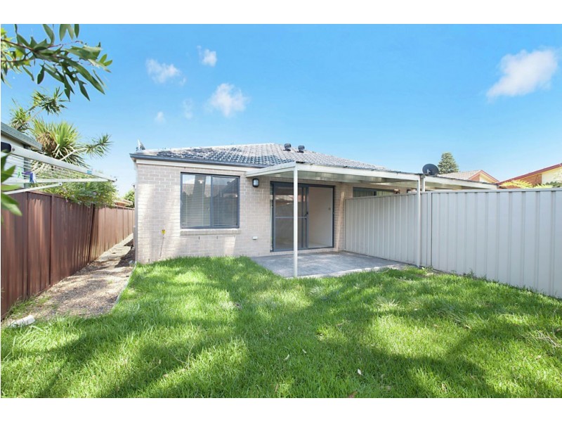 4a Crown Street, Toukley NSW 2263