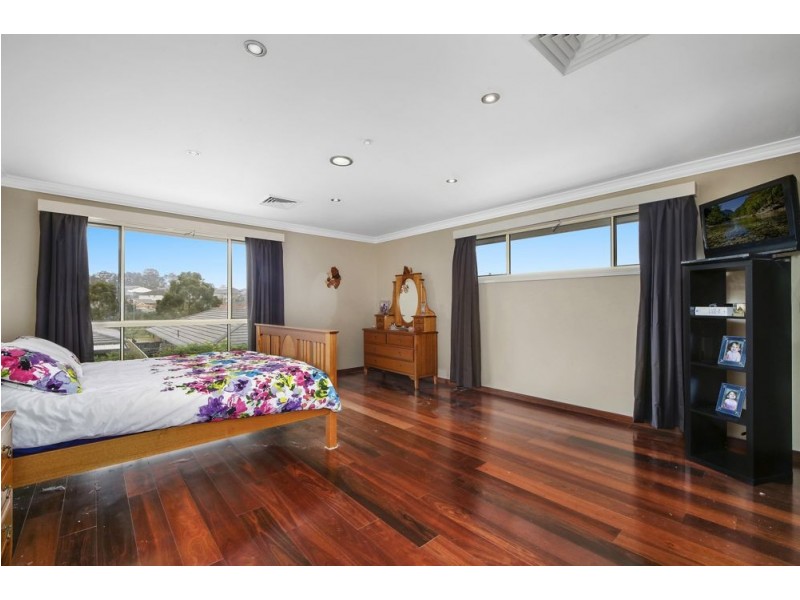 6 Ryan Close, Woongarrah NSW 2259