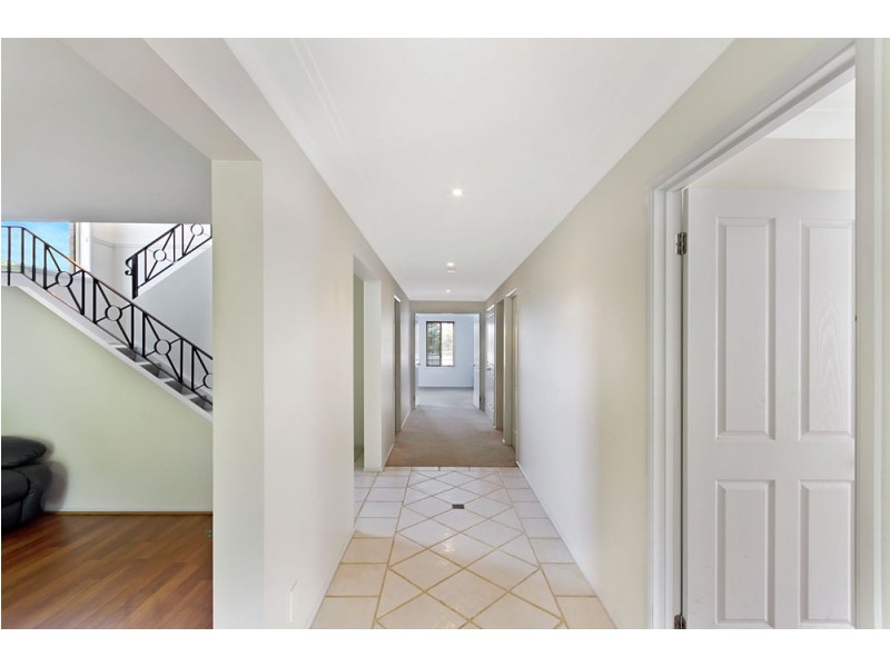 17 Sabrina Avenue, Bateau Bay NSW 2261