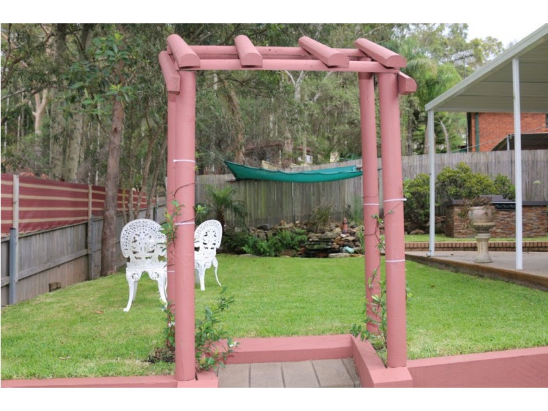 6 Cohen Street, Wyong NSW 2259