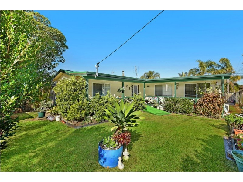 140 Wallarah Road, Gorokan NSW 2263