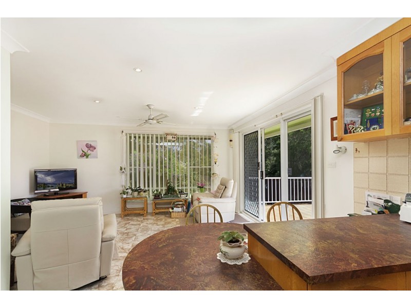 2 Boree Close, Noraville NSW 2263