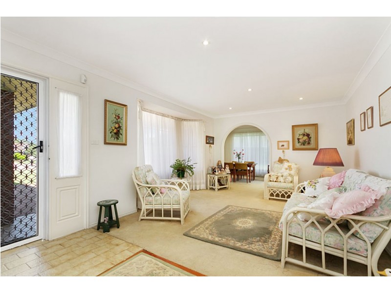 2 Boree Close, Noraville NSW 2263