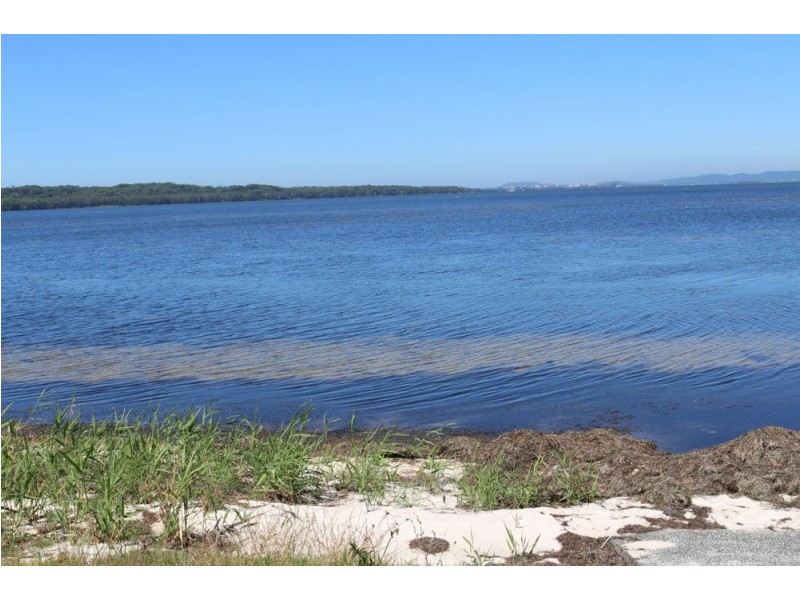 7 Moss Avenue, Toukley NSW 2263