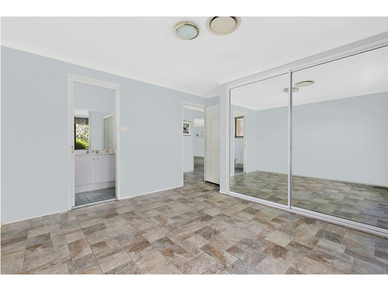 101 Roper Road, Blue Haven NSW 2262