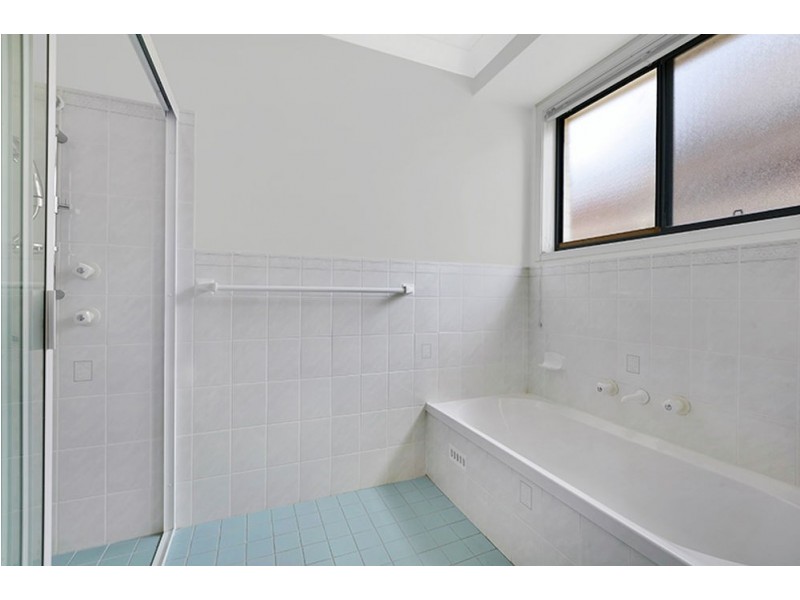 101 Roper Road, Blue Haven NSW 2262