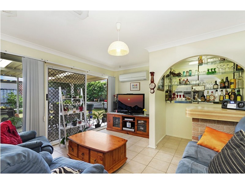 1 Christine Avenue, Budgewoi NSW 2262