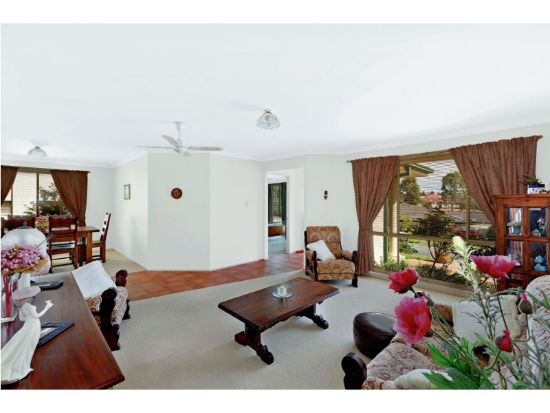 8 Highberry Street, Woongarrah NSW 2259