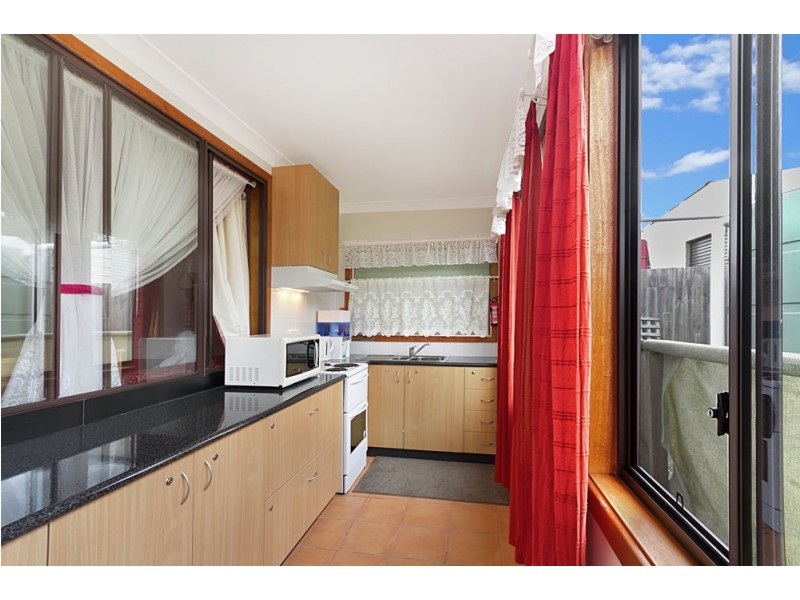 86 Ocean View Road, Gorokan NSW 2263