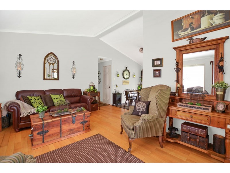 1869 Yarramalong Road, Yarramalong NSW 2259