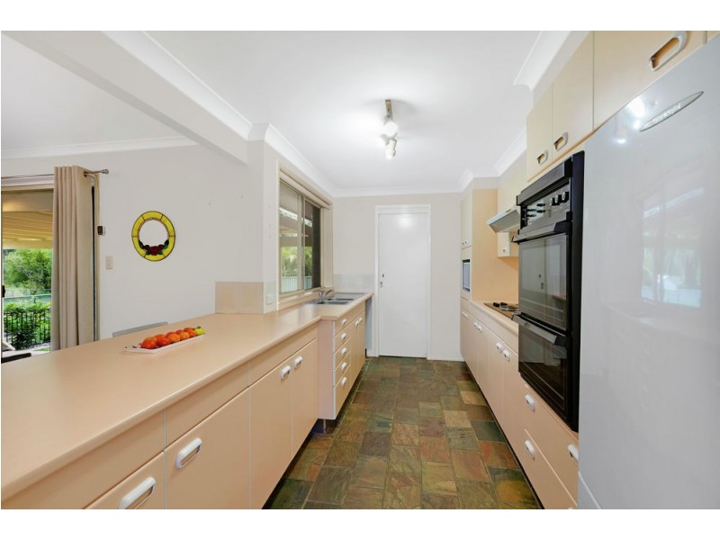 218 Pollock Avenue, Wyong NSW 2259