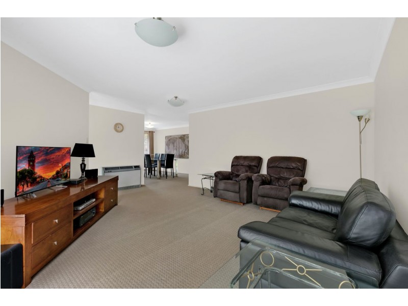 218 Pollock Avenue, Wyong NSW 2259