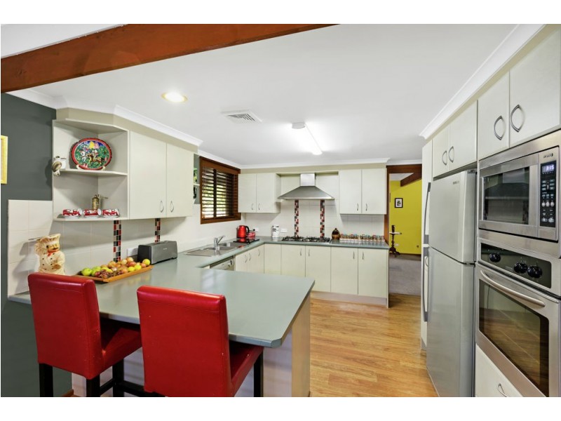 33 Skyline Street, Gorokan NSW 2263