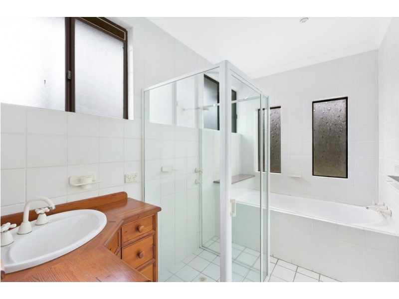 36 Golding Grove, Wyong NSW 2259