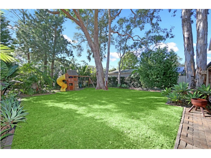 17 Munmorah Avenue, Charmhaven NSW 2263