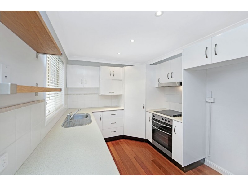 17 Munmorah Avenue, Charmhaven NSW 2263