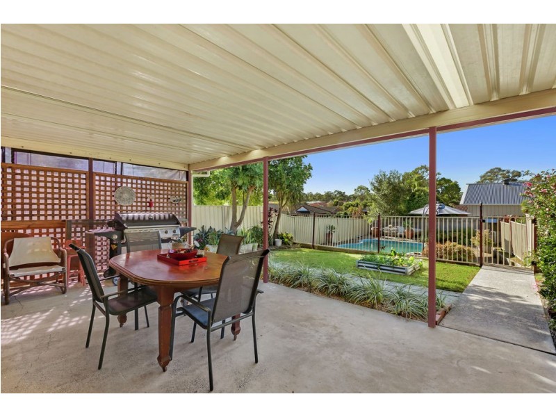 2 Swindon Close, Lake Haven NSW 2263