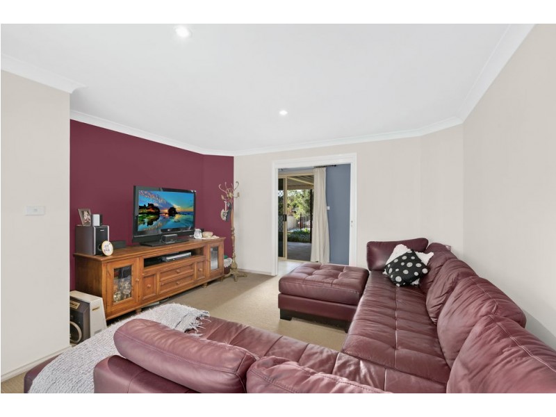 2 Swindon Close, Lake Haven NSW 2263