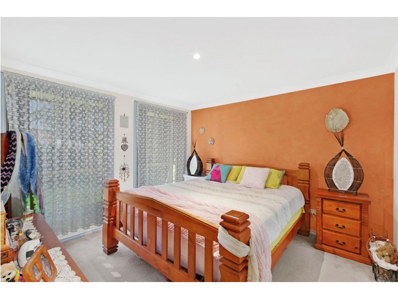 2 Swindon Close, Lake Haven NSW 2263