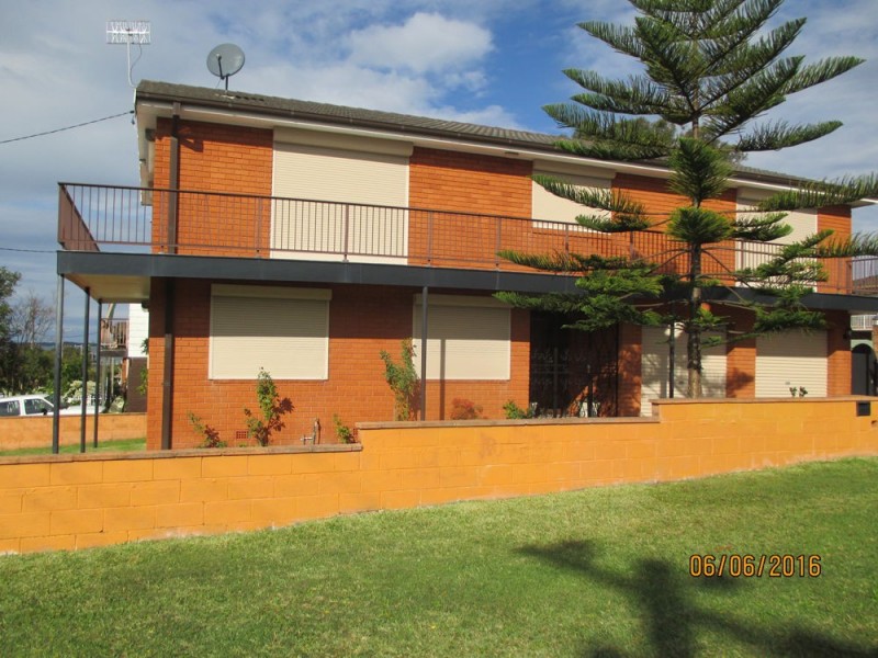 60 Georgina Avenue, Gorokan NSW 2263